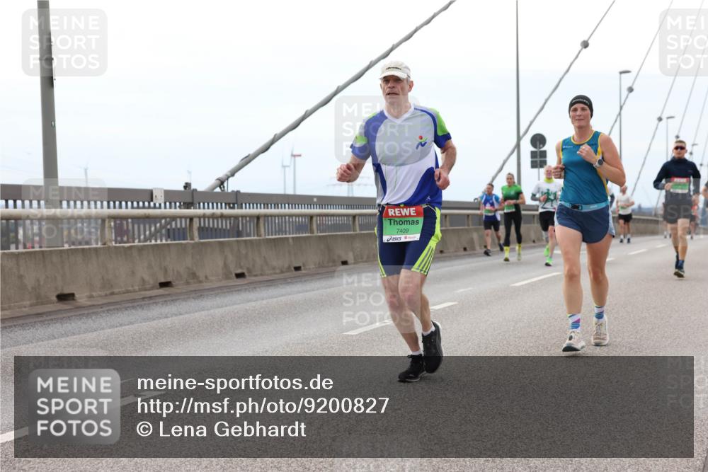 03.10.2025 - Köhlbrandbrückenlauf Lena Gebhardt http://msf.ph/oto/9200827 03.10.2025 15:42:01 Position 2 7409 meine-sportfotos.de