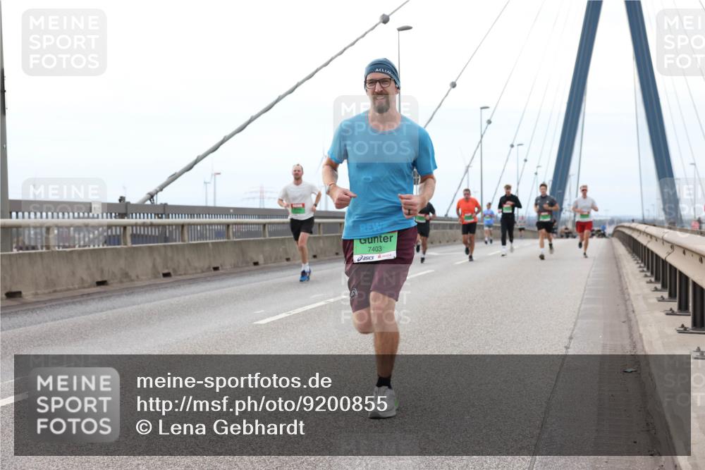 03.10.2025 - Köhlbrandbrückenlauf Lena Gebhardt http://msf.ph/oto/9200855 03.10.2025 15:42:08 Position 2 7403 meine-sportfotos.de