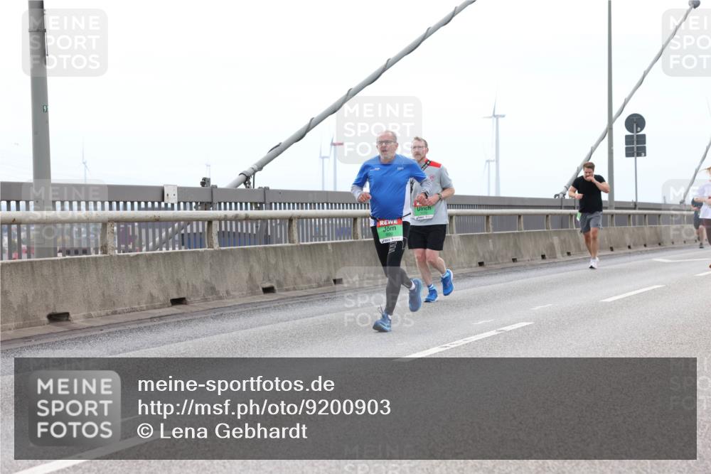 03.10.2025 - Köhlbrandbrückenlauf Lena Gebhardt http://msf.ph/oto/9200903 03.10.2025 15:42:27 Position 2 91 meine-sportfotos.de