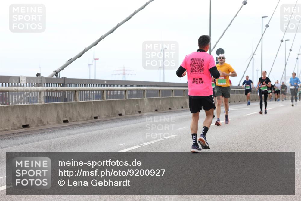 03.10.2025 - Köhlbrandbrückenlauf Lena Gebhardt http://msf.ph/oto/9200927 03.10.2025 15:42:34 Position 2  meine-sportfotos.de