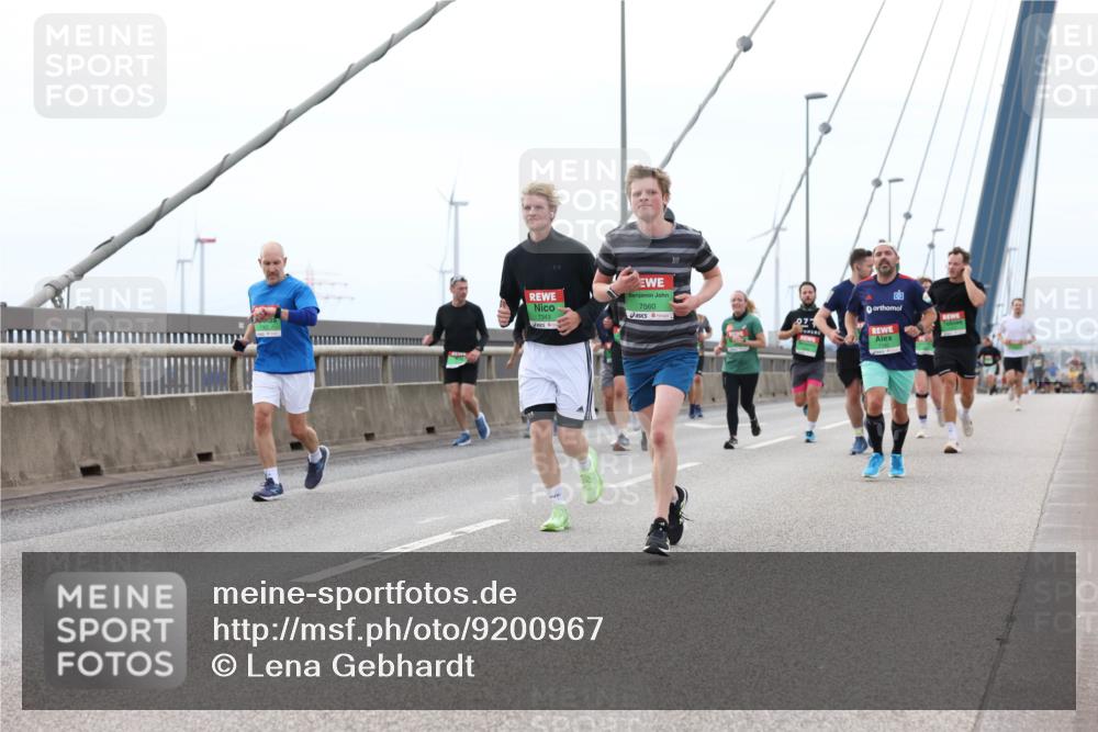 03.10.2025 - Köhlbrandbrückenlauf Lena Gebhardt http://msf.ph/oto/9200967 03.10.2025 15:42:44 Position 2 7343, 7560, 91 meine-sportfotos.de