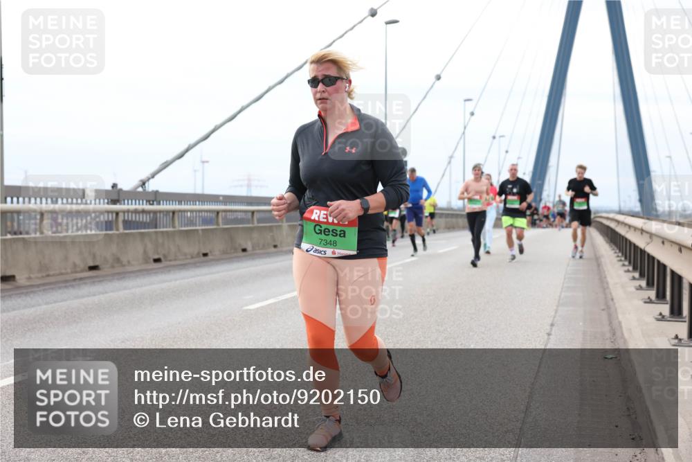 03.10.2025 - Köhlbrandbrückenlauf Lena Gebhardt http://msf.ph/oto/9202150 03.10.2025 15:48:08 Position 2 7348 meine-sportfotos.de