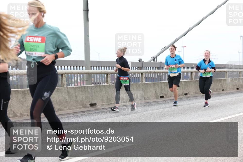 03.10.2025 - Köhlbrandbrückenlauf Lena Gebhardt http://msf.ph/oto/9203054 03.10.2025 15:51:39 Position 2 9728, 91, 1 meine-sportfotos.de