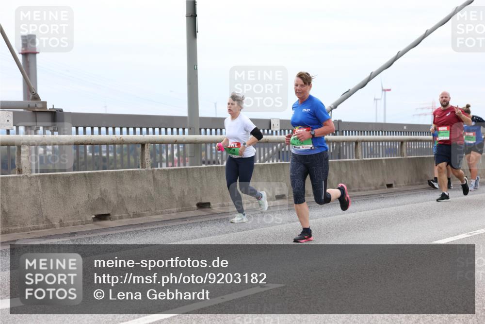 03.10.2025 - Köhlbrandbrückenlauf Lena Gebhardt http://msf.ph/oto/9203182 03.10.2025 15:52:04 Position 2 91, 7754 meine-sportfotos.de