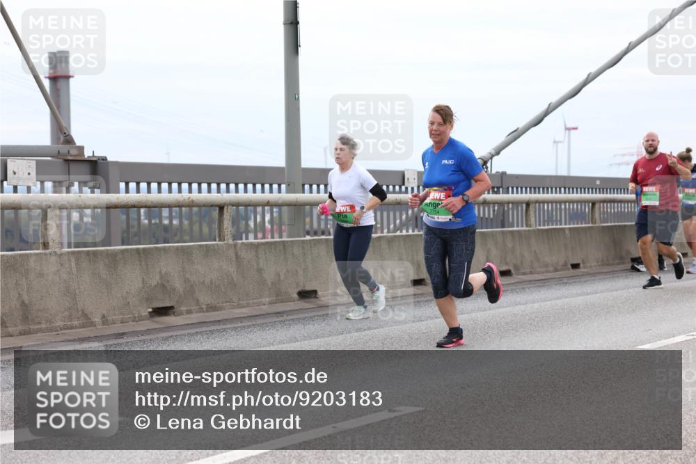03.10.2025 - Köhlbrandbrückenlauf Lena Gebhardt http://msf.ph/oto/9203183 03.10.2025 15:52:04 Position 2 91, 7754 meine-sportfotos.de