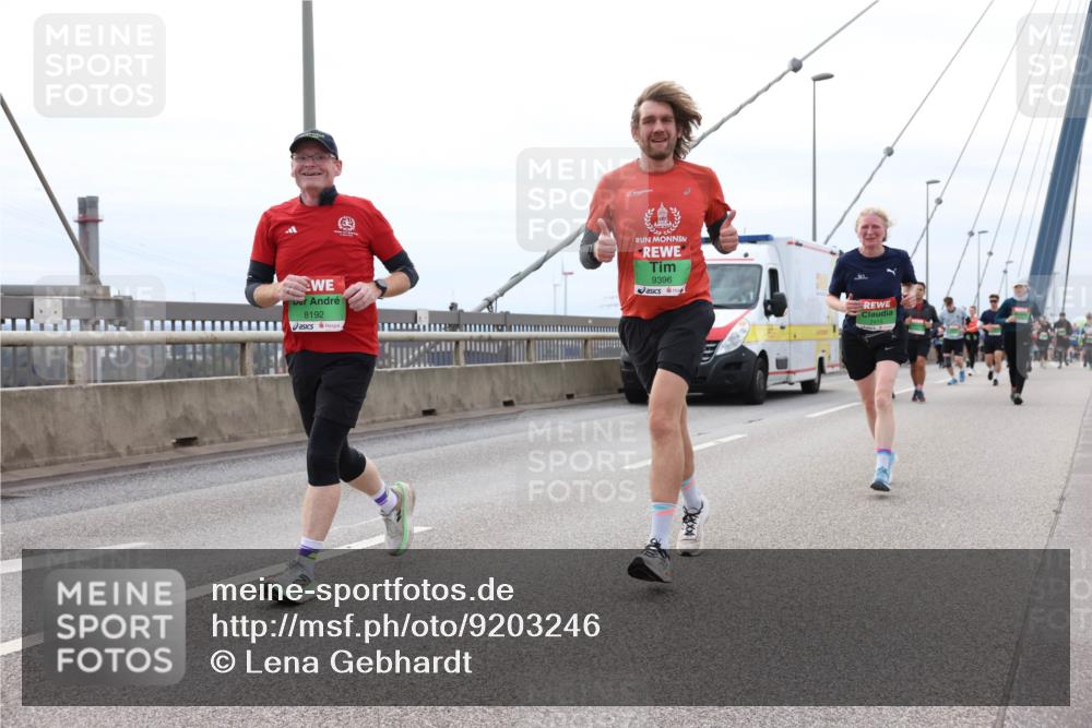 03.10.2025 - Köhlbrandbrückenlauf Lena Gebhardt http://msf.ph/oto/9203246 03.10.2025 15:52:16 Position 2 8192, 9396 meine-sportfotos.de