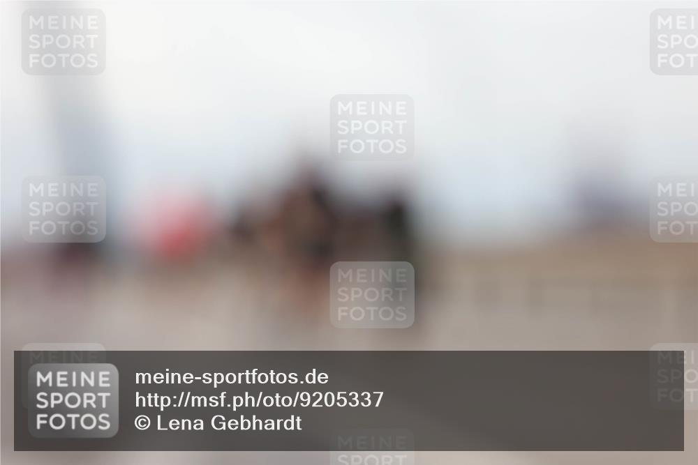 03.10.2025 - Köhlbrandbrückenlauf Lena Gebhardt http://msf.ph/oto/9205337 03.10.2025 16:00:46 Position 2  meine-sportfotos.de