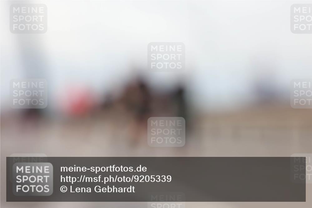 03.10.2025 - Köhlbrandbrückenlauf Lena Gebhardt http://msf.ph/oto/9205339 03.10.2025 16:00:46 Position 2  meine-sportfotos.de