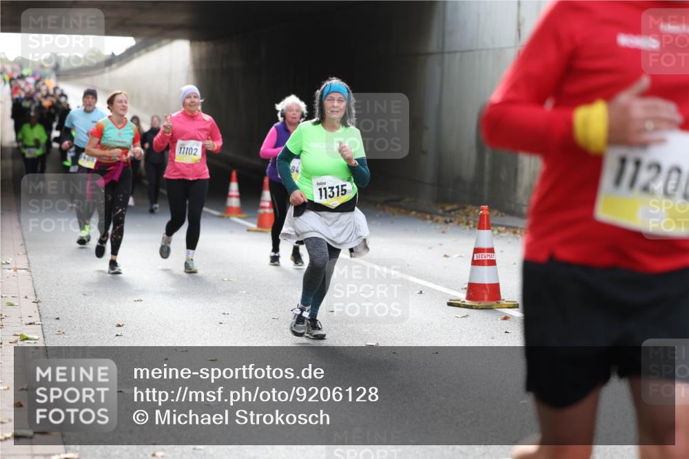 05.10.2025 - 20. swb-Marathon Bremen Michael Strokosch http://msf.ph/oto/9206128 05.10.2025 10:58:08 Laufen 11102, 11315, 1120 meine-sportfotos.de