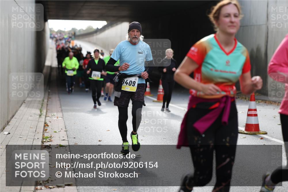 05.10.2025 - 20. swb-Marathon Bremen Michael Strokosch http://msf.ph/oto/9206154 05.10.2025 10:58:13 Laufen 9409 meine-sportfotos.de