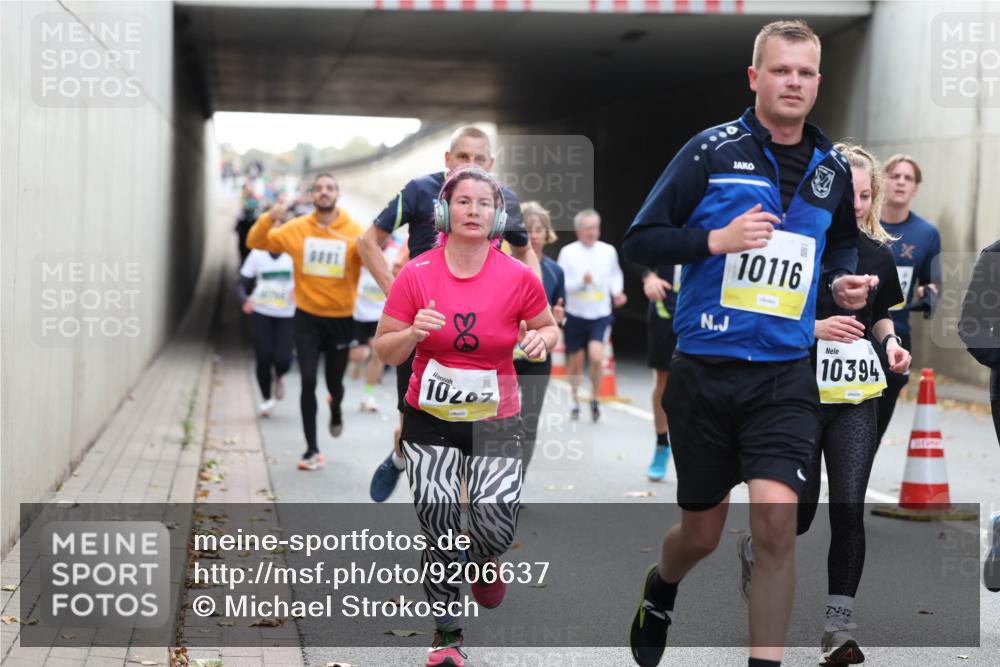 05.10.2025 - 20. swb-Marathon Bremen Michael Strokosch http://msf.ph/oto/9206637 05.10.2025 10:50:24 Laufen 03, 10207, 10116, 10394 meine-sportfotos.de