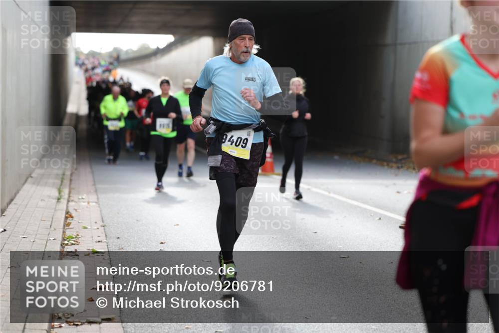 05.10.2025 - 20. swb-Marathon Bremen Michael Strokosch http://msf.ph/oto/9206781 05.10.2025 10:58:13 Laufen 9409 meine-sportfotos.de