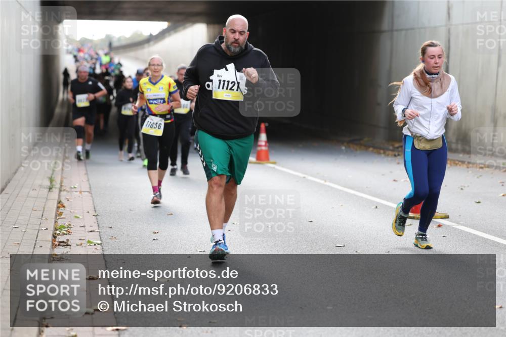 05.10.2025 - 20. swb-Marathon Bremen Michael Strokosch http://msf.ph/oto/9206833 05.10.2025 10:58:26 Laufen 11121, 11636 meine-sportfotos.de