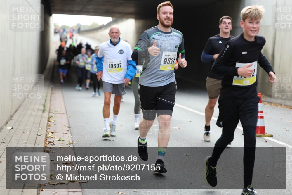 05.10.2025 - 20. swb-Marathon Bremen Michael Strokosch http://msf.ph/oto/9207155 05.10.2025 10:53:01 Laufen 10607, 114, 9622 meine-sportfotos.de