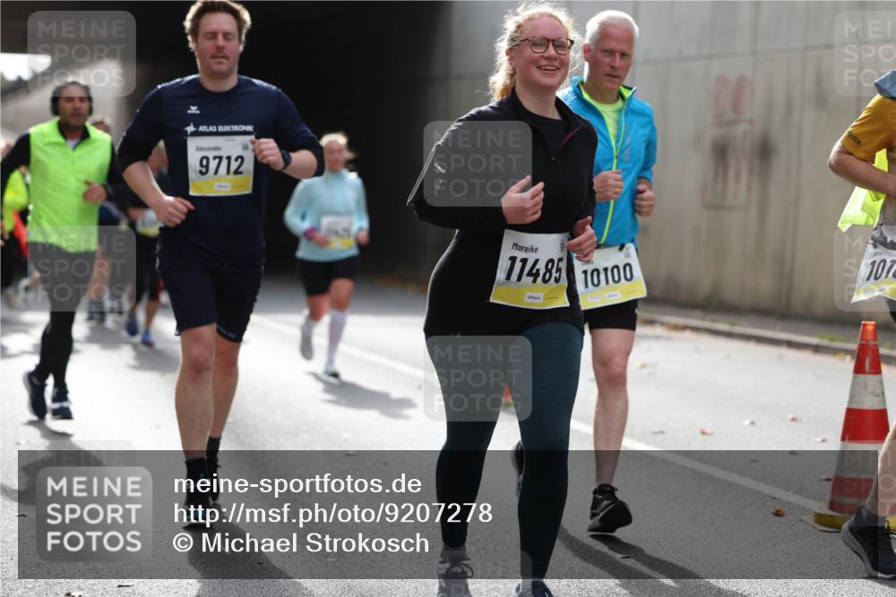 05.10.2025 - 20. swb-Marathon Bremen Michael Strokosch http://msf.ph/oto/9207278 05.10.2025 11:00:04 Laufen 9712, 11485, 10100, 107 meine-sportfotos.de