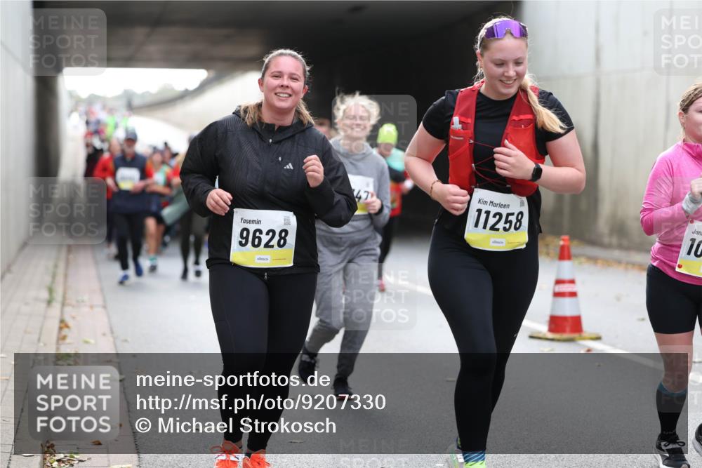 05.10.2025 - 20. swb-Marathon Bremen Michael Strokosch http://msf.ph/oto/9207330 05.10.2025 11:00:17 Laufen 9628, 47, 11258, 1 meine-sportfotos.de