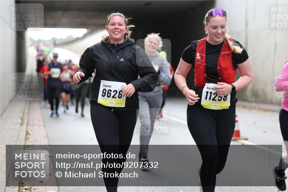 05.10.2025 - 20. swb-Marathon Bremen Michael Strokosch http://msf.ph/oto/9207332 05.10.2025 11:00:17 Laufen 9628, 11258 meine-sportfotos.de