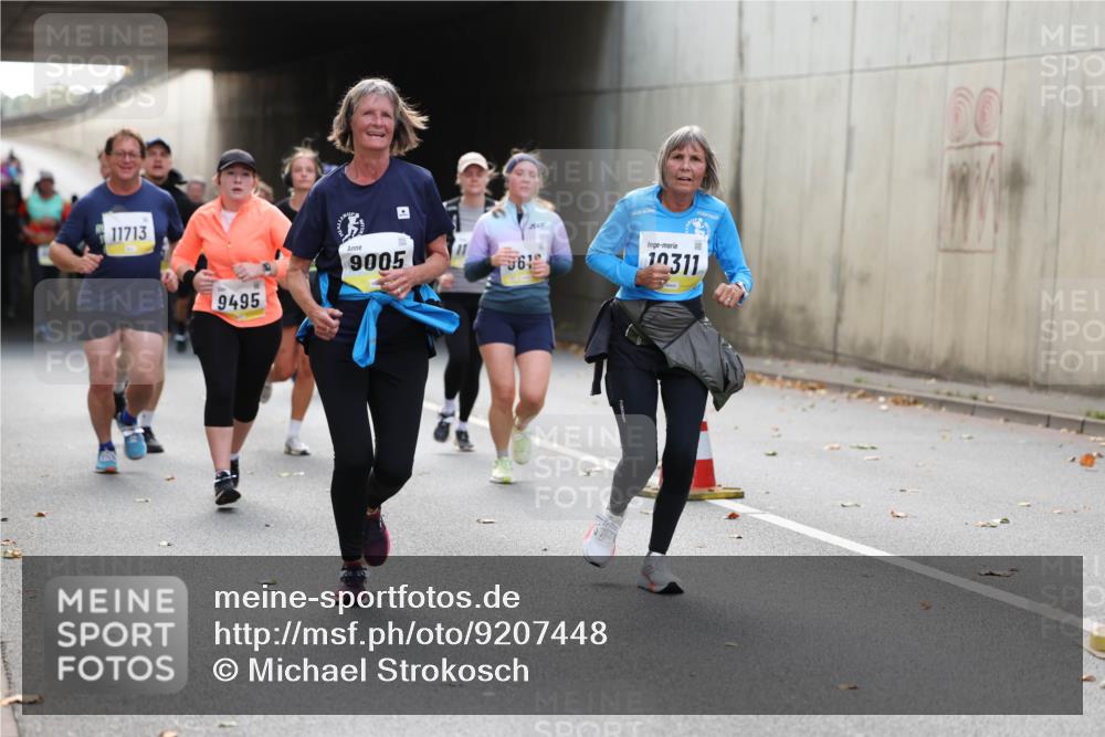 05.10.2025 - 20. swb-Marathon Bremen Michael Strokosch http://msf.ph/oto/9207448 05.10.2025 10:54:04 Laufen 11713, 9495, 9005, 561, 10311, 00 meine-sportfotos.de
