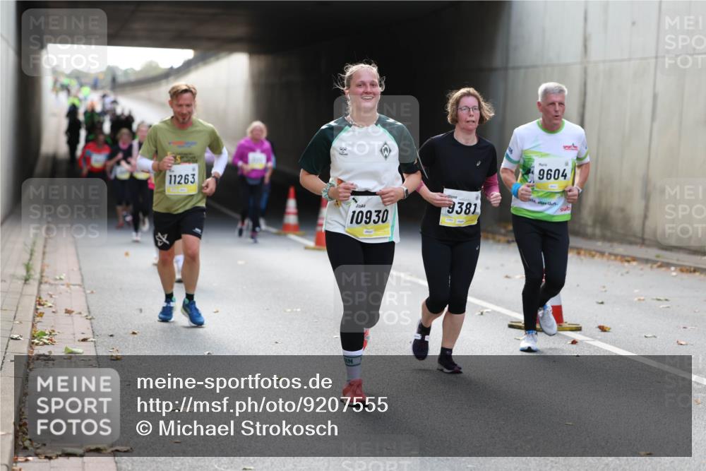 05.10.2025 - 20. swb-Marathon Bremen Michael Strokosch http://msf.ph/oto/9207555 05.10.2025 10:54:26 Laufen 11263, 10930, 9604, 9381 meine-sportfotos.de