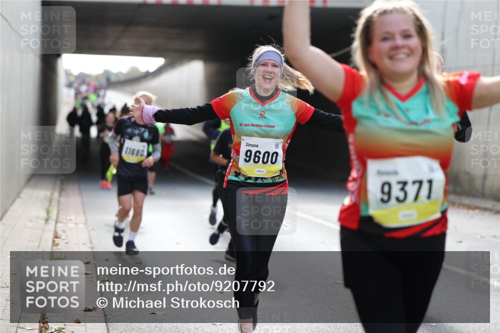 05.10.2025 - 20. swb-Marathon Bremen Michael Strokosch http://msf.ph/oto/9207792 05.10.2025 10:55:18 Laufen 11680, 20, 9600, 9371 meine-sportfotos.de