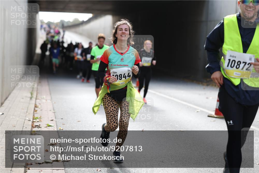 05.10.2025 - 20. swb-Marathon Bremen Michael Strokosch http://msf.ph/oto/9207813 05.10.2025 10:55:23 Laufen 20, 025, 0944, 10872 meine-sportfotos.de