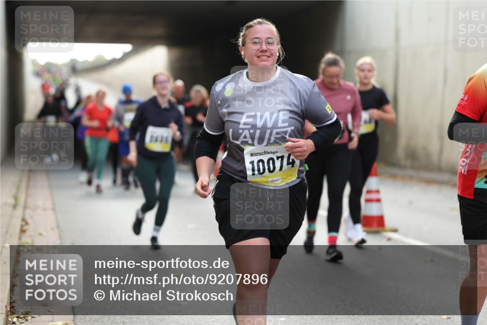 05.10.2025 - 20. swb-Marathon Bremen Michael Strokosch http://msf.ph/oto/9207896 05.10.2025 11:02:38 Laufen 10074 meine-sportfotos.de