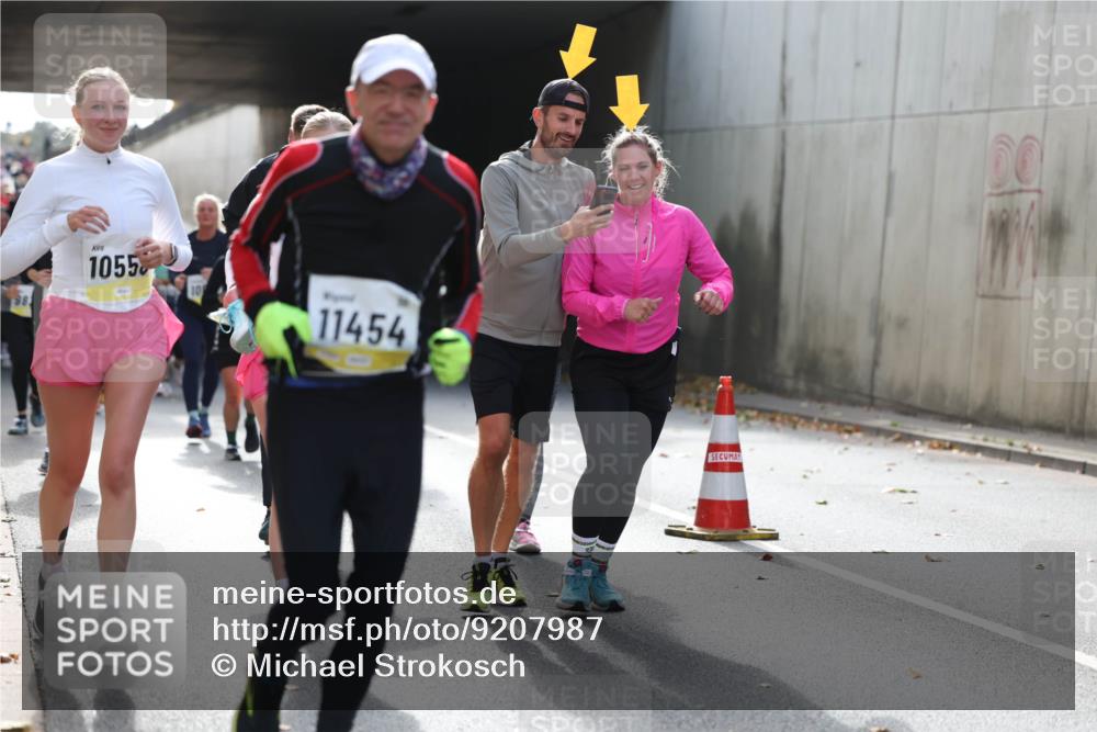 05.10.2025 - 20. swb-Marathon Bremen Michael Strokosch http://msf.ph/oto/9207987 05.10.2025 10:56:05 Laufen 883, 1055, 11454, 00 meine-sportfotos.de