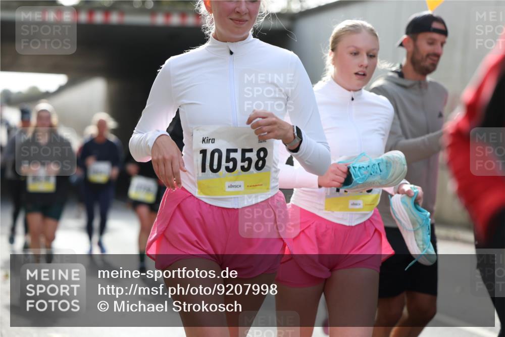 05.10.2025 - 20. swb-Marathon Bremen Michael Strokosch http://msf.ph/oto/9207998 05.10.2025 10:56:06 Laufen 10558 meine-sportfotos.de