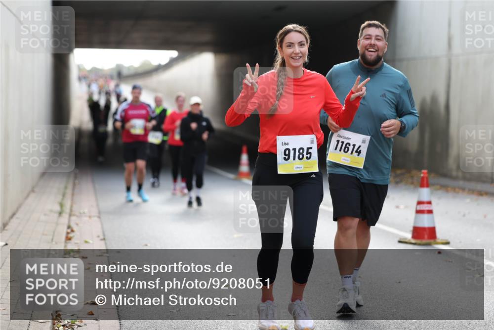 05.10.2025 - 20. swb-Marathon Bremen Michael Strokosch http://msf.ph/oto/9208051 05.10.2025 11:03:12 Laufen 9185, 11614 meine-sportfotos.de