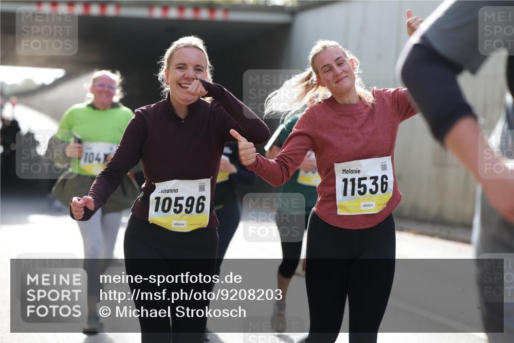 05.10.2025 - 20. swb-Marathon Bremen Michael Strokosch http://msf.ph/oto/9208203 05.10.2025 11:03:43 Laufen 104, 10596, 11536 meine-sportfotos.de