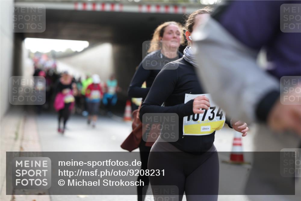 05.10.2025 - 20. swb-Marathon Bremen Michael Strokosch http://msf.ph/oto/9208231 05.10.2025 10:57:01 Laufen 70734 meine-sportfotos.de
