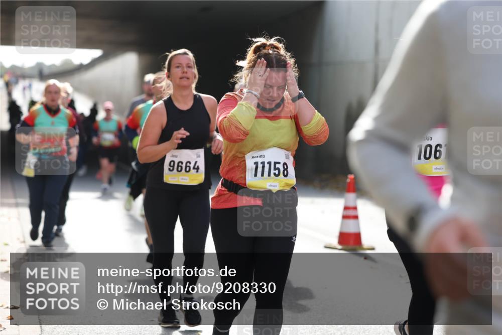 05.10.2025 - 20. swb-Marathon Bremen Michael Strokosch http://msf.ph/oto/9208330 05.10.2025 11:04:08 Laufen 9664, 11158, 1061 meine-sportfotos.de