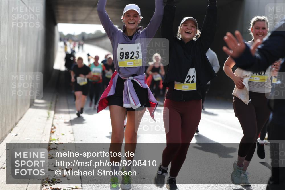 05.10.2025 - 20. swb-Marathon Bremen Michael Strokosch http://msf.ph/oto/9208410 05.10.2025 11:04:25 Laufen 9823, 22 meine-sportfotos.de