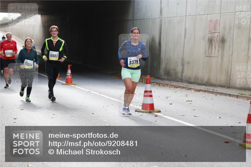 05.10.2025 - 20. swb-Marathon Bremen Michael Strokosch http://msf.ph/oto/9208481 05.10.2025 10:58:01 Laufen 11200, 10604, 10603, 9379, 00 meine-sportfotos.de
