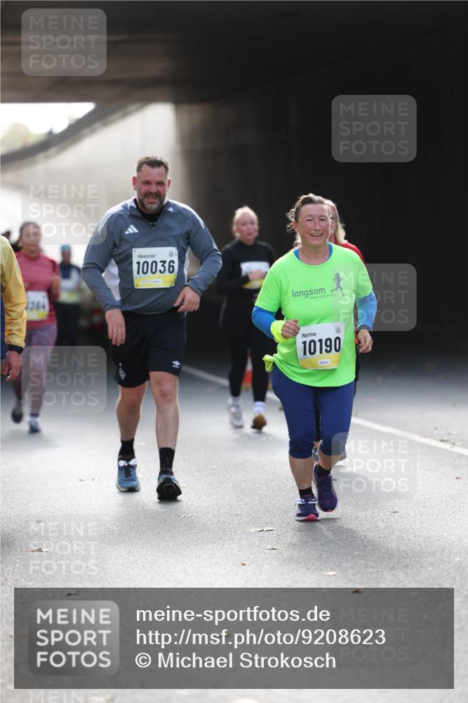 05.10.2025 - 20. swb-Marathon Bremen Michael Strokosch http://msf.ph/oto/9208623 05.10.2025 11:06:10 Laufen 10036, 10190 meine-sportfotos.de