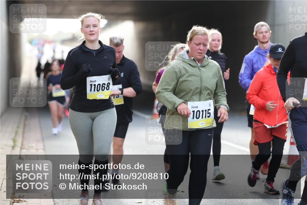 05.10.2025 - 20. swb-Marathon Bremen Michael Strokosch http://msf.ph/oto/9208810 05.10.2025 11:06:51 Laufen 11068, 10115 meine-sportfotos.de