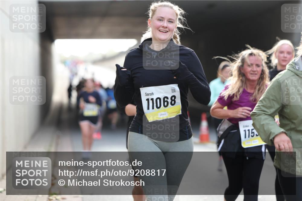 05.10.2025 - 20. swb-Marathon Bremen Michael Strokosch http://msf.ph/oto/9208817 05.10.2025 11:06:52 Laufen 9, 11068, 115 meine-sportfotos.de