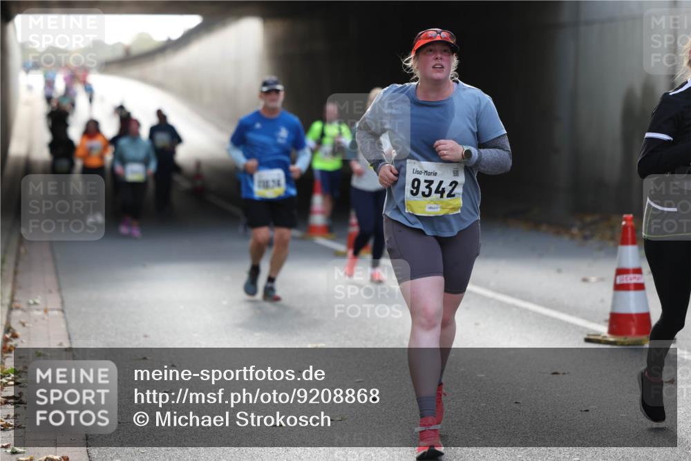 05.10.2025 - 20. swb-Marathon Bremen Michael Strokosch http://msf.ph/oto/9208868 05.10.2025 11:07:01 Laufen 11874, 9342 meine-sportfotos.de