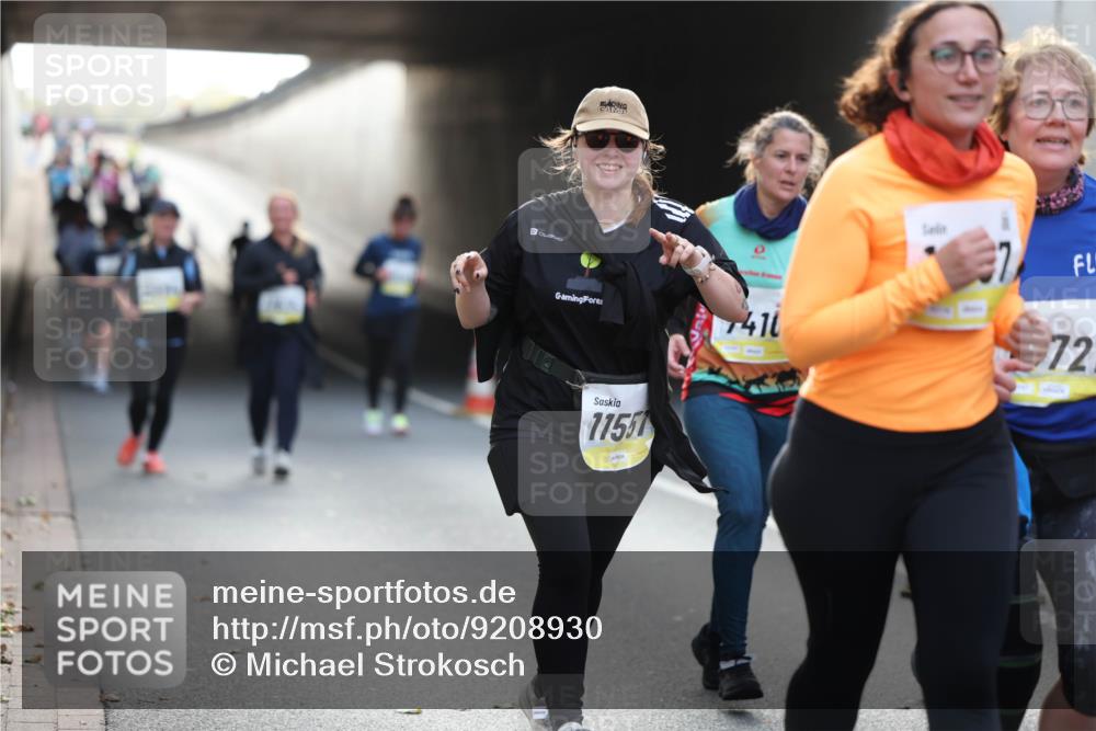 05.10.2025 - 20. swb-Marathon Bremen Michael Strokosch http://msf.ph/oto/9208930 05.10.2025 11:07:16 Laufen 11551, 7410, 72 meine-sportfotos.de