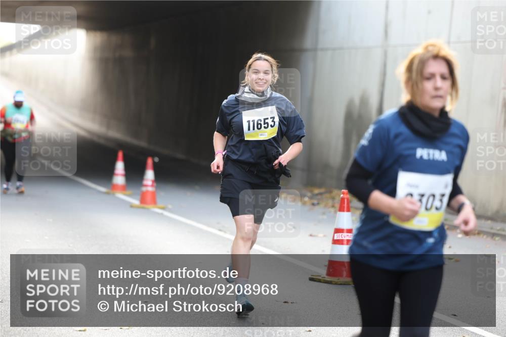 05.10.2025 - 20. swb-Marathon Bremen Michael Strokosch http://msf.ph/oto/9208968 05.10.2025 11:07:24 Laufen 11653, 303 meine-sportfotos.de