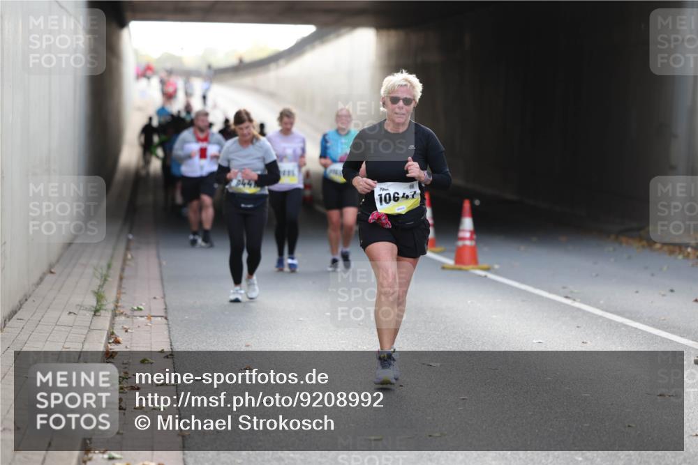 05.10.2025 - 20. swb-Marathon Bremen Michael Strokosch http://msf.ph/oto/9208992 05.10.2025 11:07:35 Laufen 10647 meine-sportfotos.de