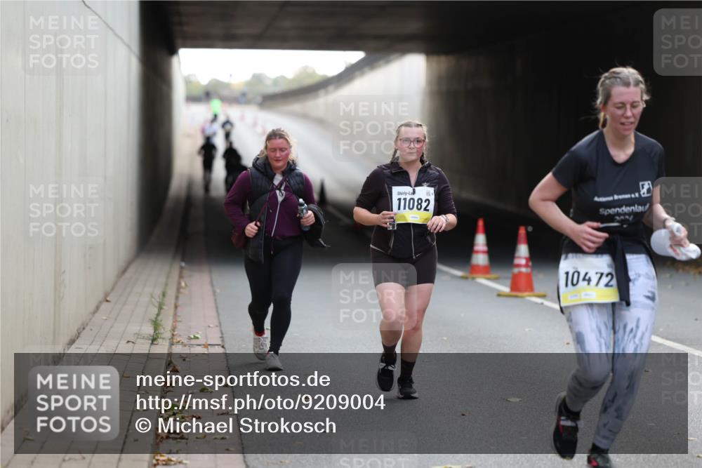 05.10.2025 - 20. swb-Marathon Bremen Michael Strokosch http://msf.ph/oto/9209004 05.10.2025 11:10:28 Laufen 11082, 10472 meine-sportfotos.de
