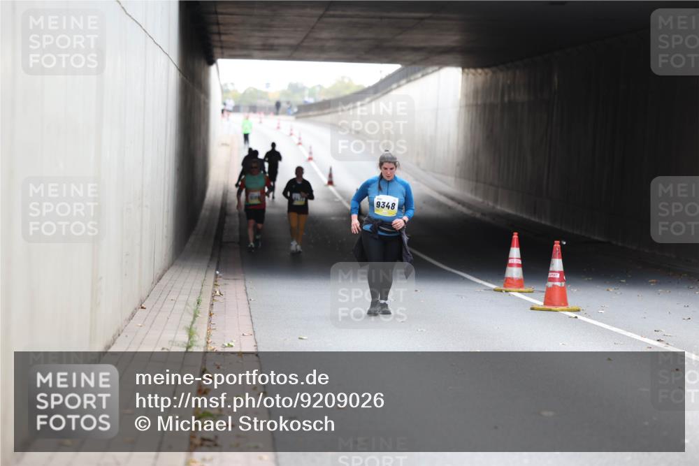 05.10.2025 - 20. swb-Marathon Bremen Michael Strokosch http://msf.ph/oto/9209026 05.10.2025 11:10:41 Laufen 9348 meine-sportfotos.de