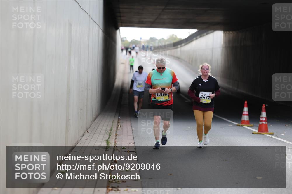 05.10.2025 - 20. swb-Marathon Bremen Michael Strokosch http://msf.ph/oto/9209046 05.10.2025 11:10:52 Laufen 2, 10190, 9477 meine-sportfotos.de