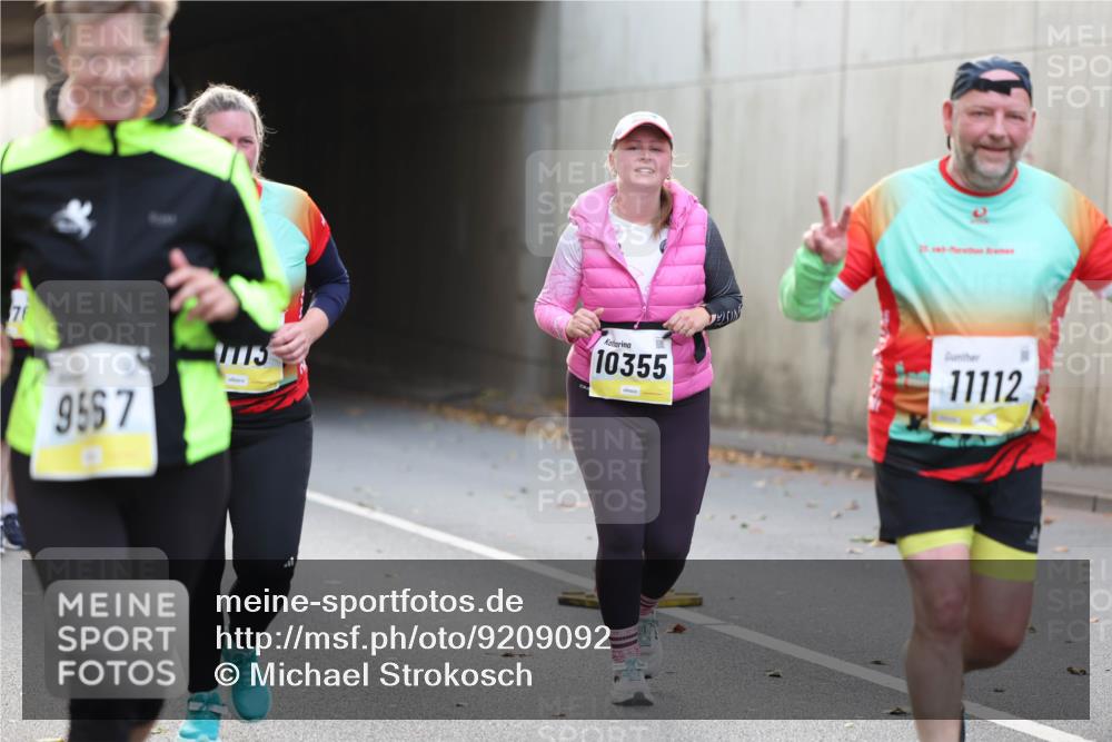05.10.2025 - 20. swb-Marathon Bremen Michael Strokosch http://msf.ph/oto/9209092 05.10.2025 11:07:53 Laufen 76, 9567, 7773, 10355, 11112 meine-sportfotos.de