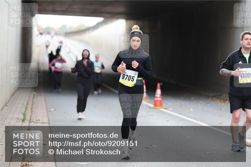 05.10.2025 - 20. swb-Marathon Bremen Michael Strokosch http://msf.ph/oto/9209151 05.10.2025 11:11:52 Laufen 9705, 110 meine-sportfotos.de