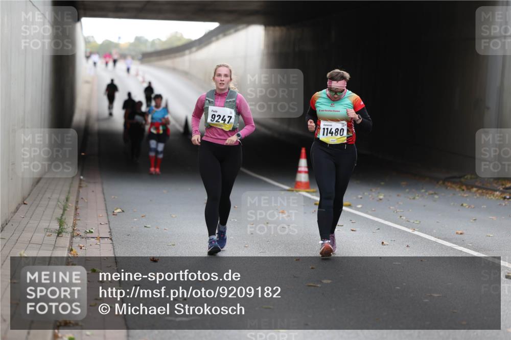 05.10.2025 - 20. swb-Marathon Bremen Michael Strokosch http://msf.ph/oto/9209182 05.10.2025 11:12:01 Laufen 9247, 11480 meine-sportfotos.de