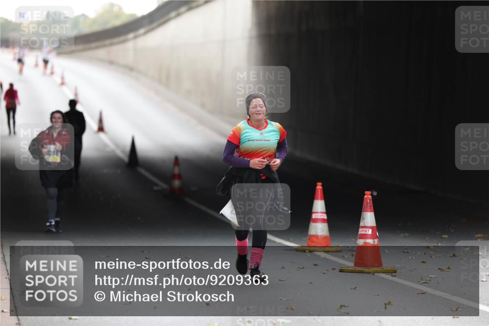 05.10.2025 - 20. swb-Marathon Bremen Michael Strokosch http://msf.ph/oto/9209363 05.10.2025 11:16:18 Laufen 96 meine-sportfotos.de