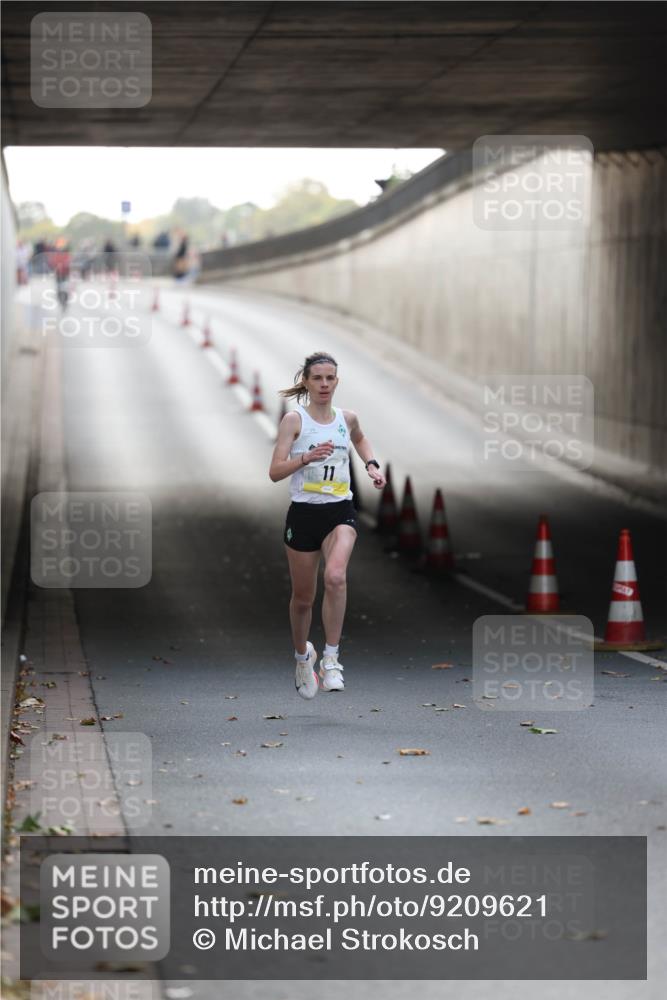 05.10.2025 - 20. swb-Marathon Bremen Michael Strokosch http://msf.ph/oto/9209621 05.10.2025 10:26:57 Laufen  meine-sportfotos.de