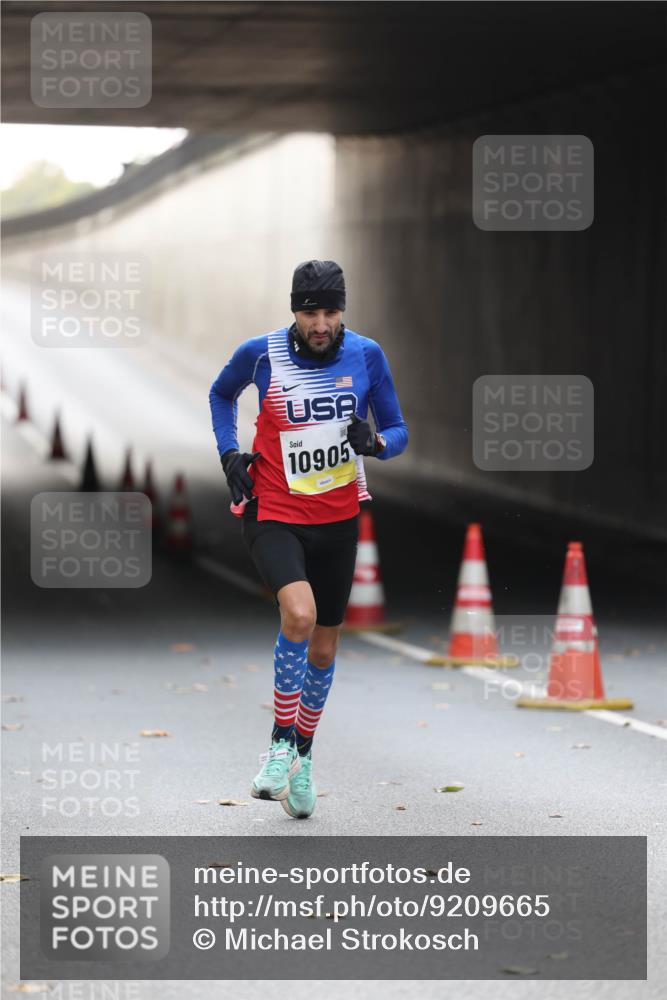 05.10.2025 - 20. swb-Marathon Bremen Michael Strokosch http://msf.ph/oto/9209665 05.10.2025 10:28:05 Laufen 10905 meine-sportfotos.de